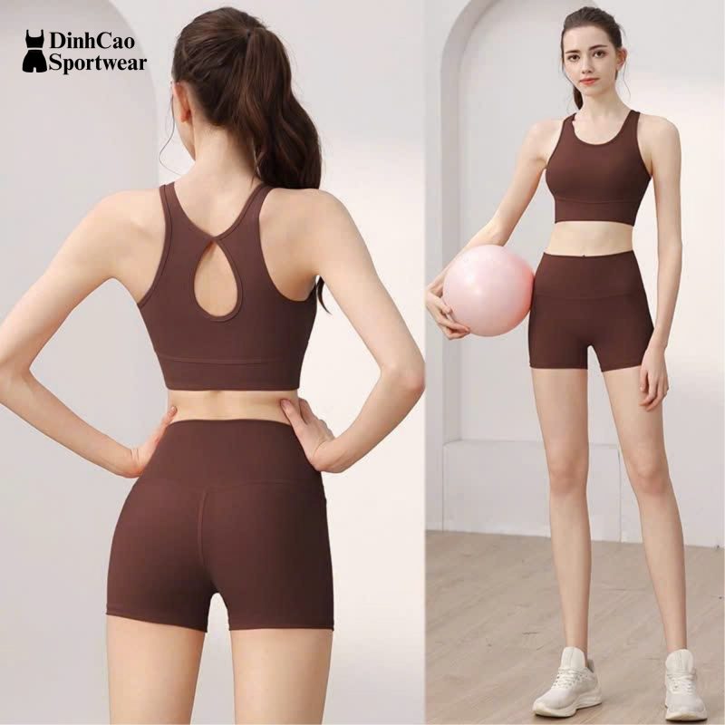 Bộ đồ tập gym nữ cao cấp 2025