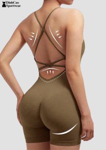 Lợi ích khi mặc jumpsuit tập gym nữ